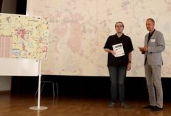 Herr Skirl ist der Gewinner des Wettbewerbs zur Erstellung einer Karte im Rahmen einer Ausbildung von der DGfK Sektion Halle/Leipzig e.V.